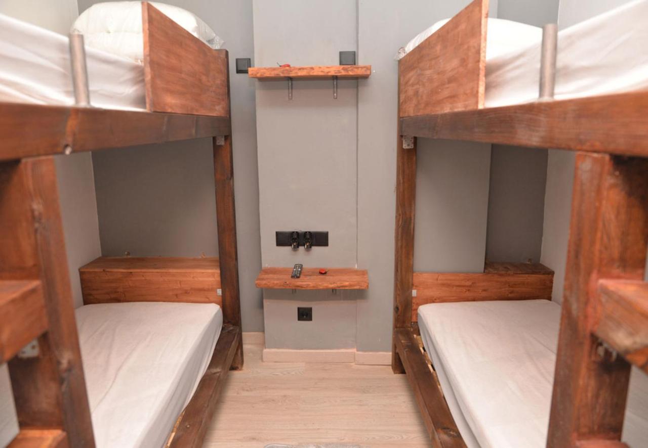 라 포블라 데 리예트 Triplex Rustico-Moderno Hasta 18 Plazas - Pobla De Lillet 아파트 외부 사진
